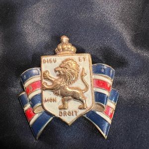 Vintage Pin BWRS &BB British War Relief Society Accessocraft WWII Crest